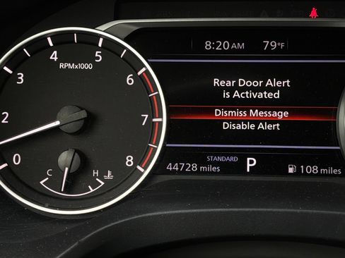 Used 2025 Nissan Rogue SV FWD image 38