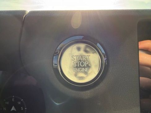 Used 2024 Lexus GX 550 w/ Accessory Package (Z1) image 21