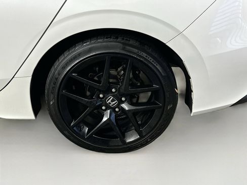 Used 2023 Honda Civic Sport image 11