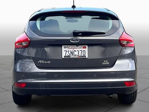 Used 2016 Ford Focus SE image 4