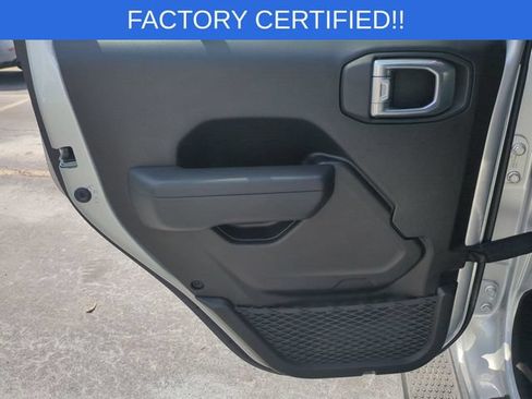 Used 2024 Jeep Wrangler Unlimited Sport AWD/4WD image 25