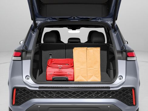 New 2026 Volkswagen Tiguan SE R-Line FWD image 27