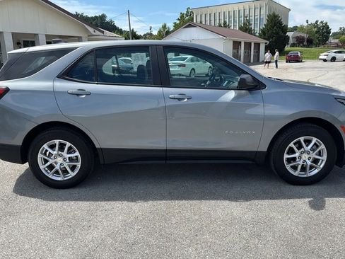 Used 2023 Chevrolet Equinox LS AWD/4WD image 6