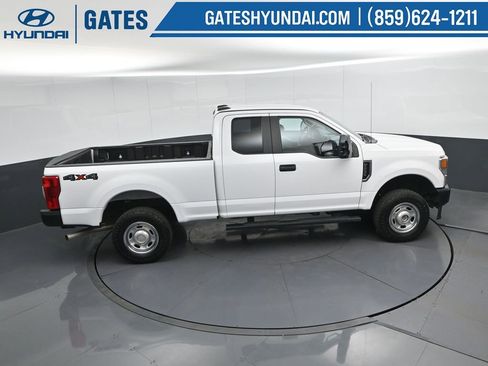 Used 2021 Ford F250 XL w/ Power Equipment Group image 42