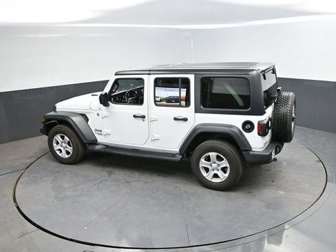 Used 2018 Jeep Wrangler Unlimited Sport S AWD/4WD image 38
