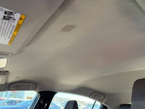 Used 2023 Toyota Prius LE image 25