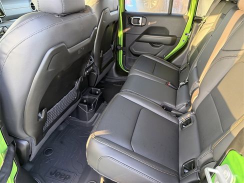 New 2026 Jeep Gladiator Sport image 11