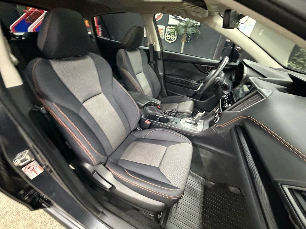 Used 2020 Subaru Crosstrek 2.0i Premium w/ Moonroof Package 1 AWD/4WD image 21