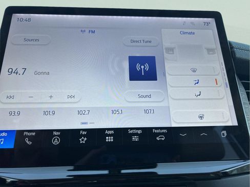 Used 2024 Ford Expedition Limited image 19