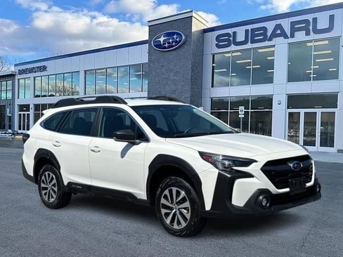 Certified 2024 Subaru Outback AWD/4WD image 1