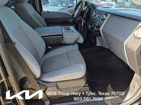 Used 2016 Ford F250 XLT w/ XLT Value Package AWD/4WD image 12