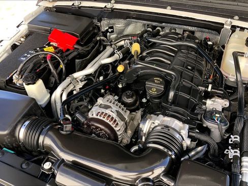 Used 2024 Jeep Wrangler Unlimited Rubicon image 33