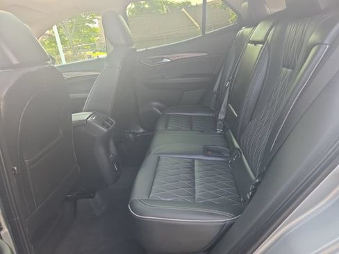 Used 2023 Buick Envision Avenir AWD/4WD image 16