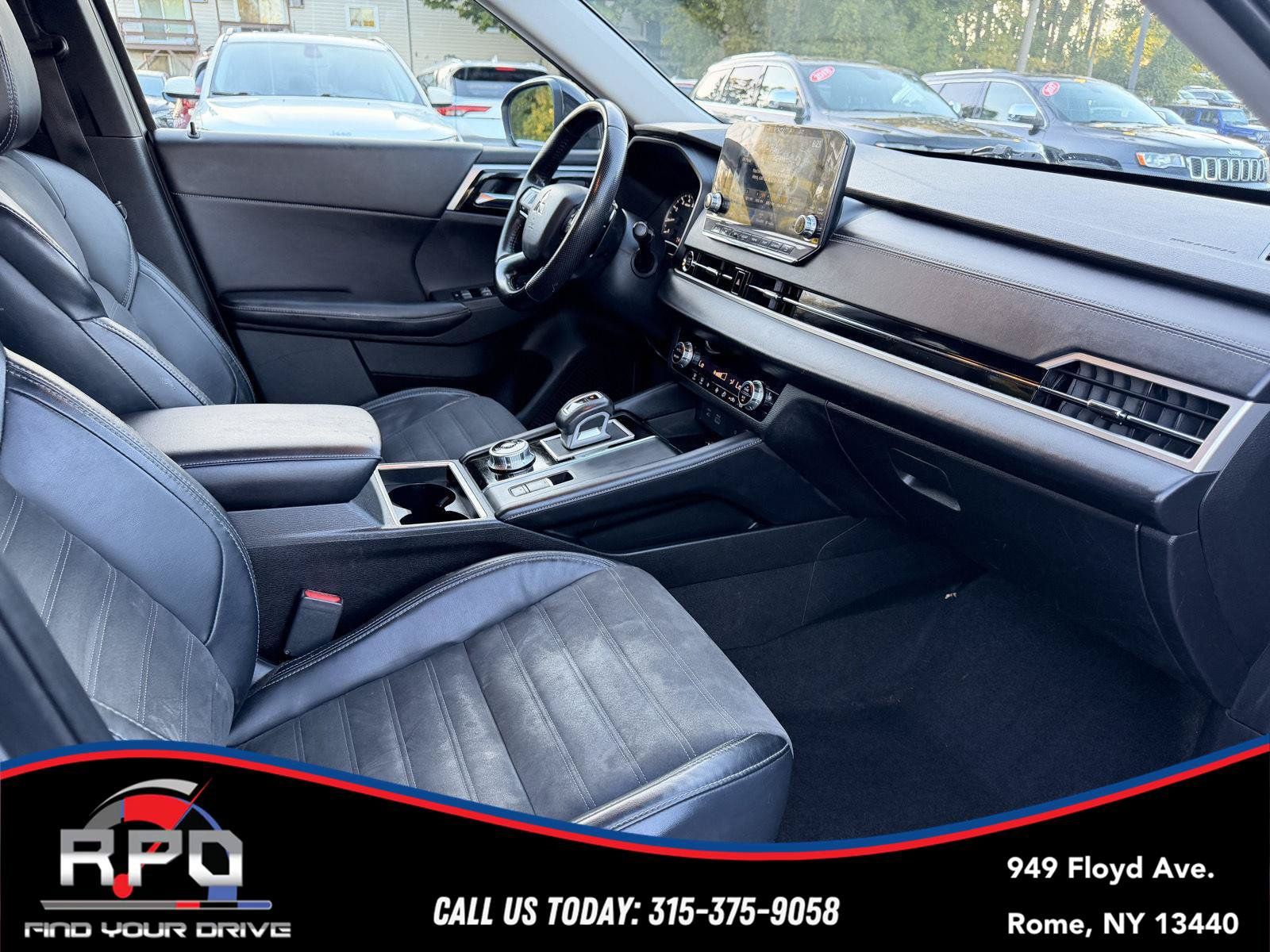 Used 2022 Mitsubishi Outlander SE AWD/4WD image 29