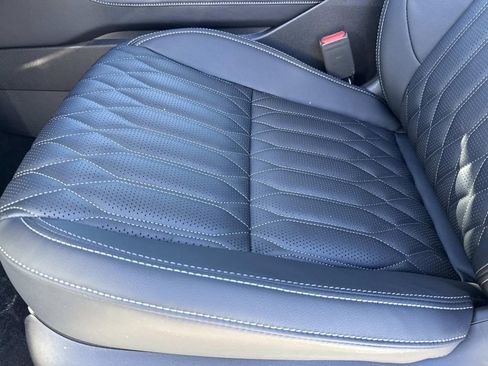 New 2026 Mitsubishi Outlander SEL FWD image 25