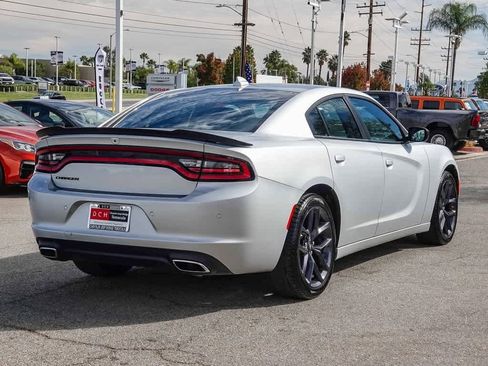 Used 2023 Dodge Charger SXT w/ Blacktop Package image 4