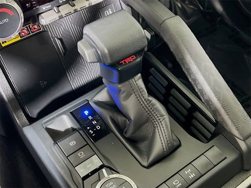 Certified 2025 Toyota 4Runner TRD Off-Road Premium image 16