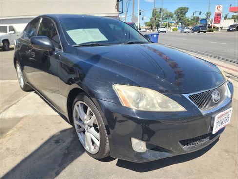 Used 2007 Lexus IS 250 RWD image 4