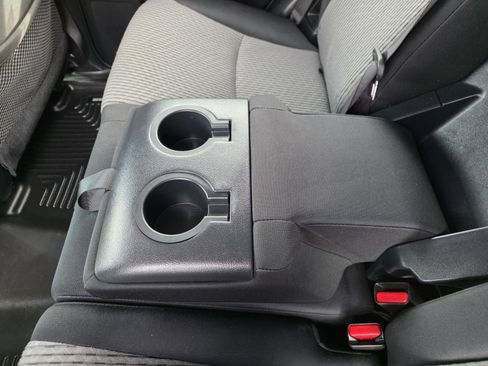 Used 2019 Toyota 4Runner SR5 image 30