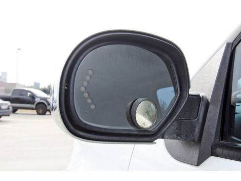 Used 2007 Chevrolet Avalanche LT w/ LT Preferred Equipment Group image 10