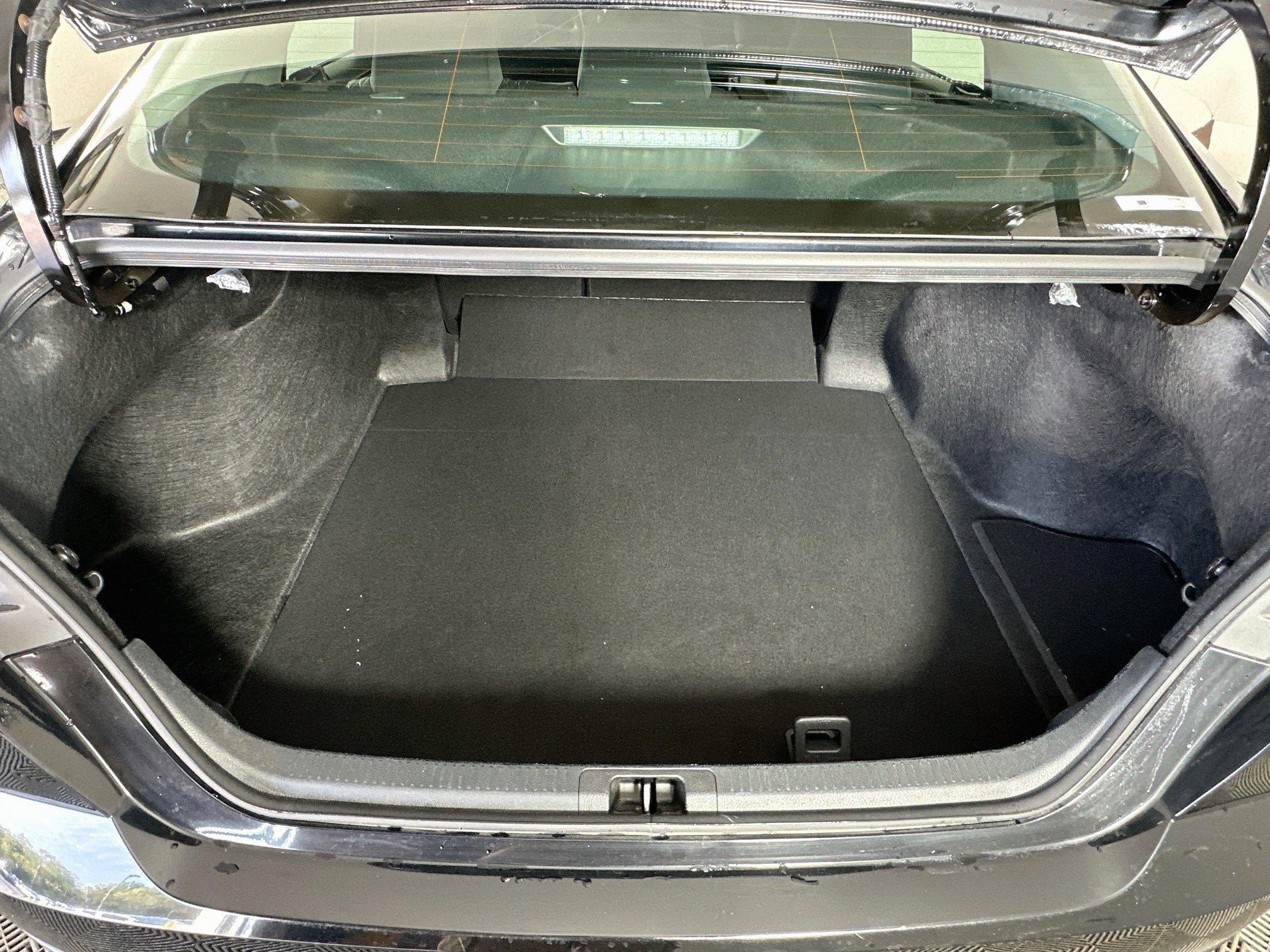Used 2025 Toyota Camry LE FWD image 29