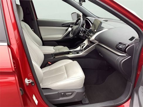 Used 2024 Mitsubishi Eclipse Cross SEL image 31