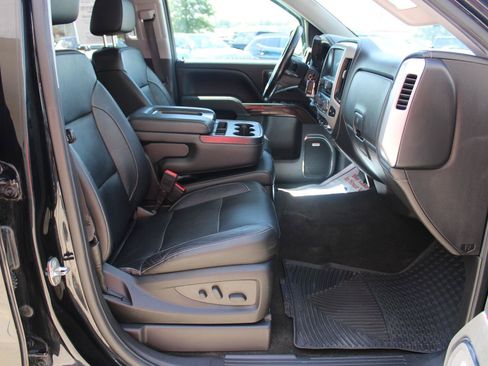 Used 2018 GMC Sierra 1500 SLT w/ SLT Premium Package AWD/4WD image 22
