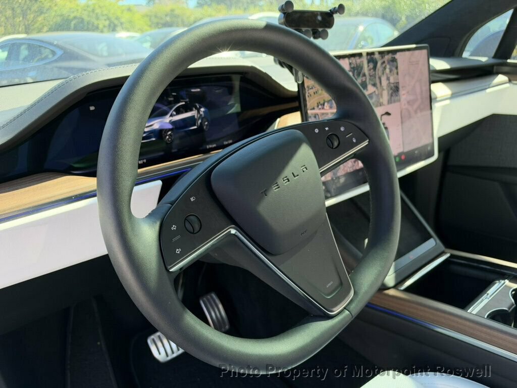 Used 2026 Tesla Model X AWD/4WD image 29