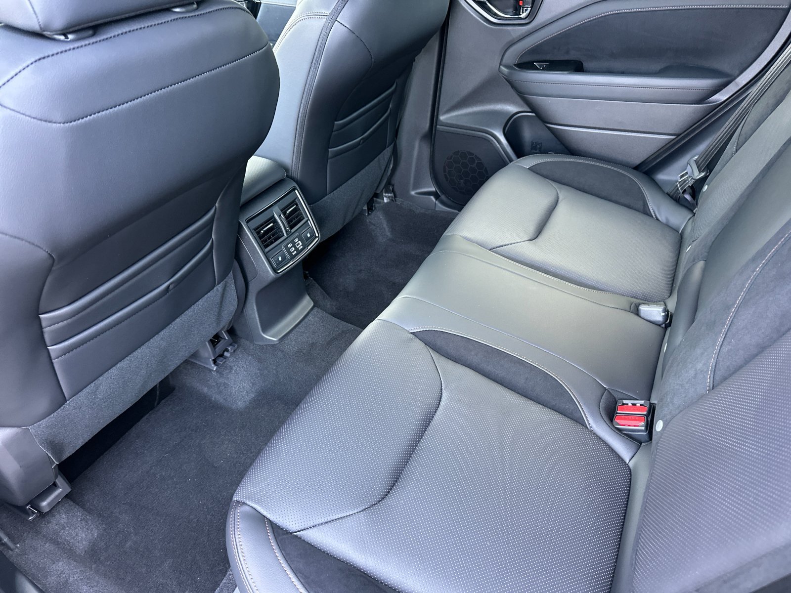 New 2026 Subaru Forester Touring AWD/4WD image 13