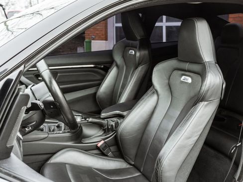 Used 2016 BMW M4 Coupe RWD image 9
