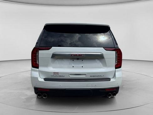 Used 2023 GMC Yukon XL Denali AWD/4WD image 4