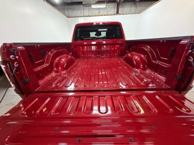 New 2026 RAM 2500 Tradesman AWD/4WD image 9