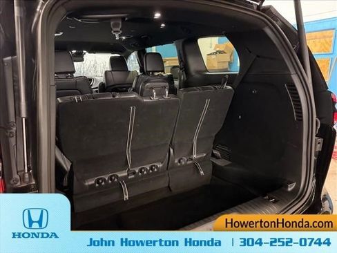 Used 2025 Chrysler Pacifica Select FWD image 30