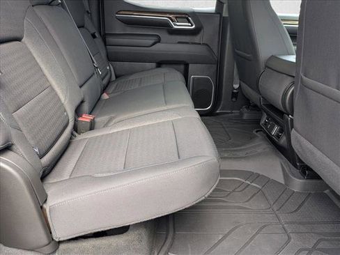 Used 2023 Chevrolet Silverado 1500 LT w/ Protection Package RWD image 17