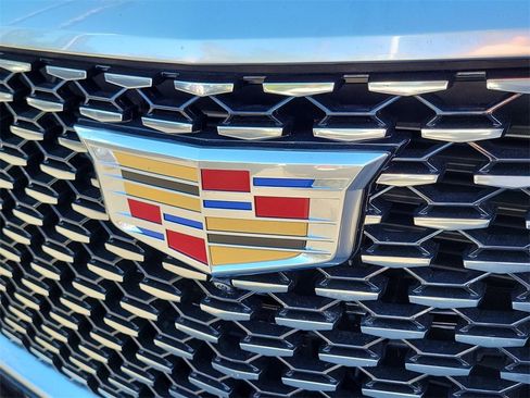 Certified 2023 Cadillac Escalade Premium Luxury w/ Performance Package image 31