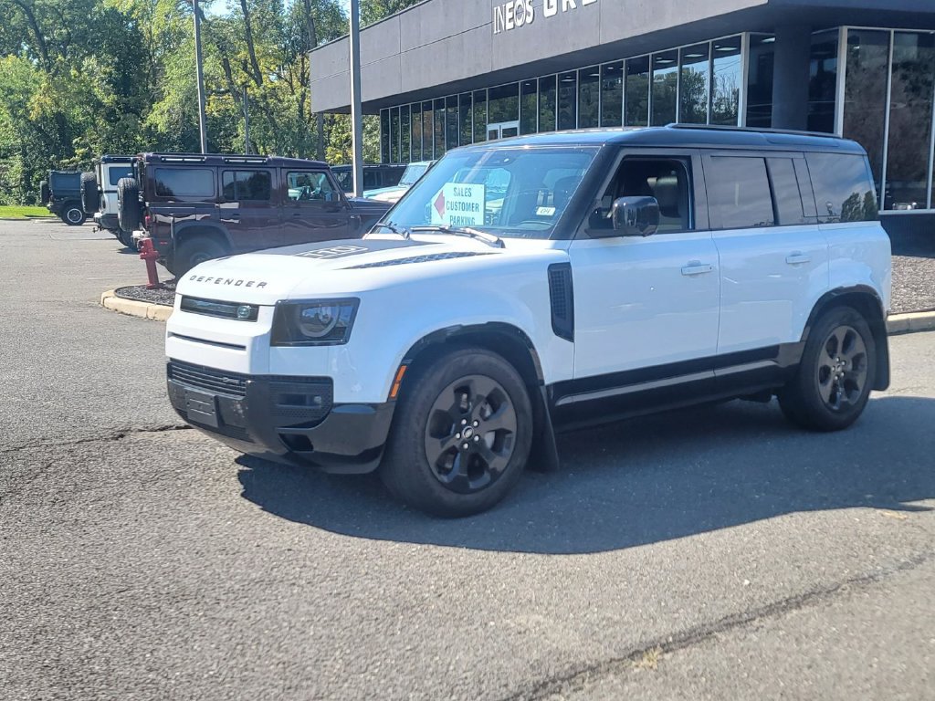 Used 2022 Land Rover Defender 110 X-Dynamic HSE AWD/4WD image 5