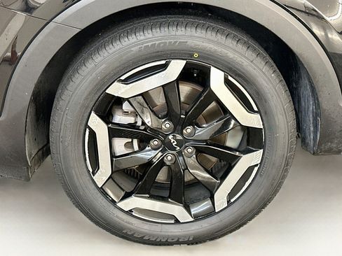 Used 2025 Kia Telluride S AWD/4WD image 37