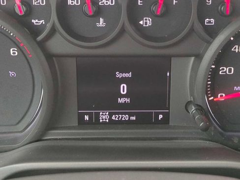 Used 2022 Chevrolet Silverado 1500 Custom Trail Boss image 12