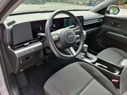 Used 2024 Hyundai Kona SEL AWD/4WD image 12