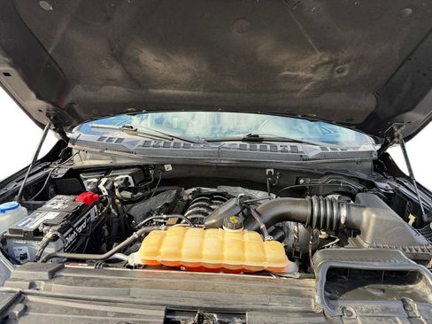 Used 2018 Ford F150 Platinum image 27