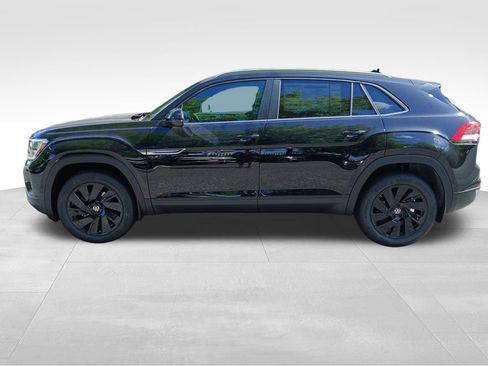 New 2026 Volkswagen Atlas Cross Sport SE AWD/4WD image 2
