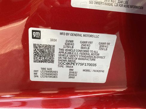 Used 2025 Chevrolet Silverado 2500 LTZ w/ LTZ Premium Package image 34