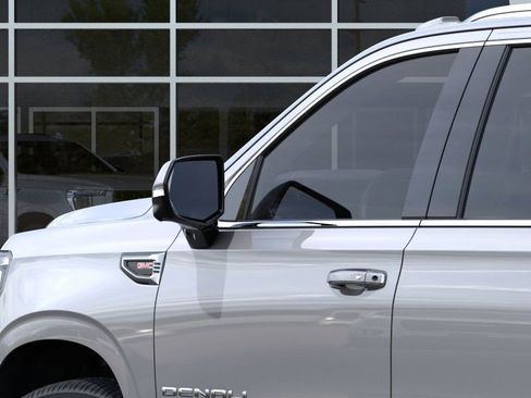 New 2026 GMC Yukon XL Denali image 12