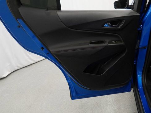 Used 2024 Chevrolet Equinox RS image 42