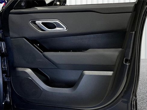 Used 2025 Land Rover Range Rover Velar Dynamic SE image 28