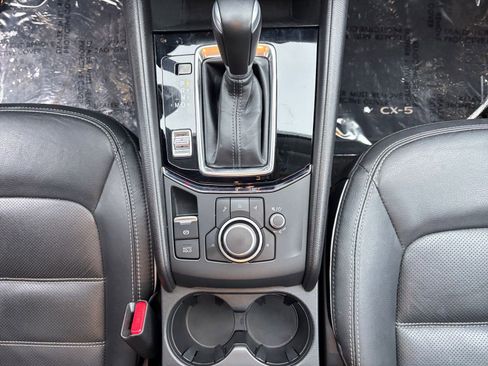 Used 2025 MAZDA CX-5 AWD 2.5 S w/ Preferred Package image 42