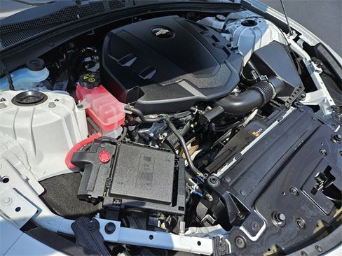 Used 2019 Chevrolet Camaro LT w/ RS Package image 16