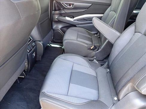 Certified 2023 Subaru Ascent Premium w/ Convenience Package AWD/4WD image 10
