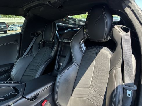 Used 2022 Chevrolet Corvette Stingray Preferred Cpe w/ Z51 Performance Package image 15