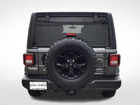 Used 2021 Jeep Wrangler Unlimited Sport AWD/4WD image 4